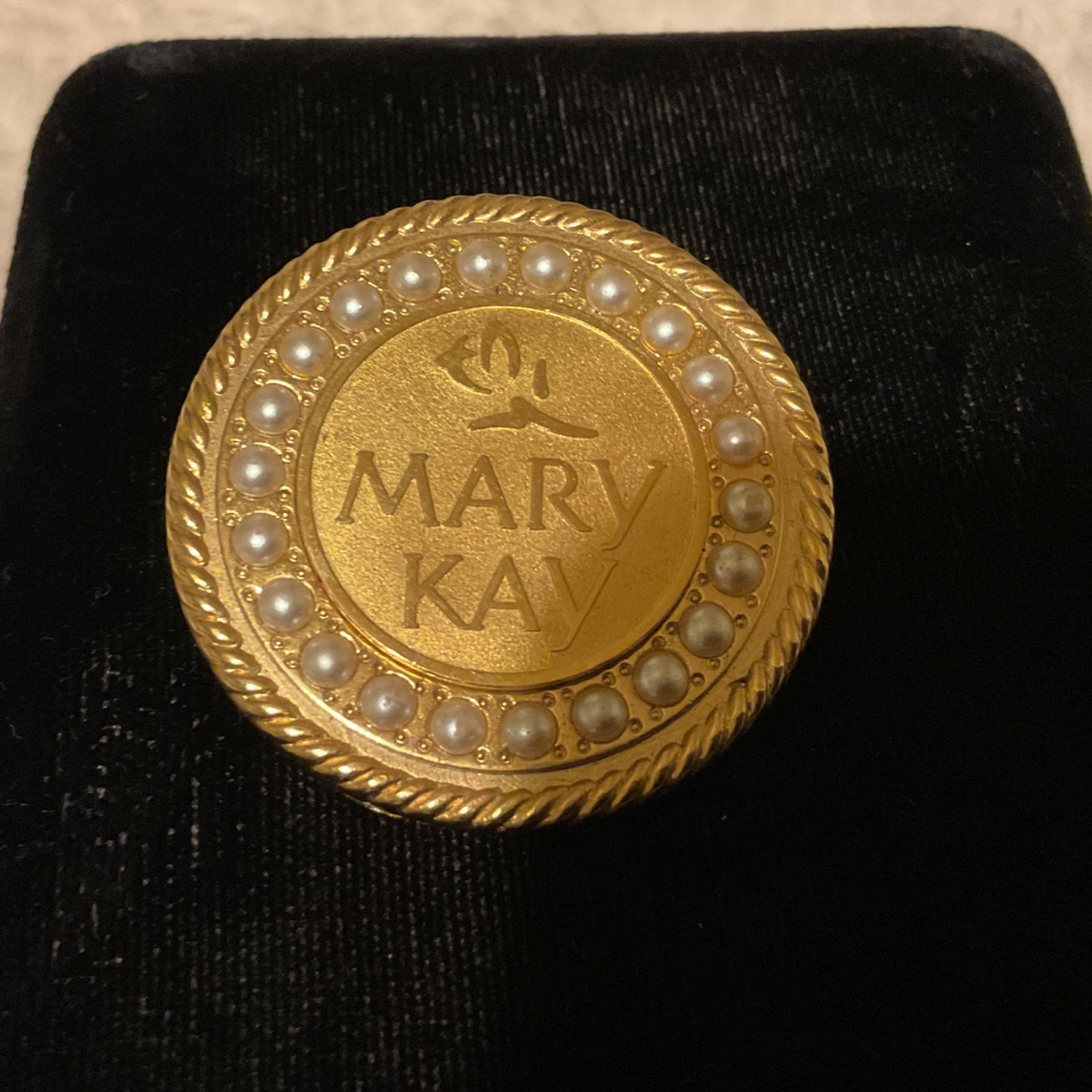 Mary Kay Double Pin Brooch( 2 Piece)