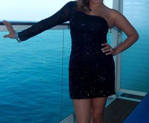 Half sleeve black sequin dress