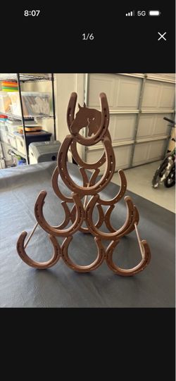 Horseshoe Wine Rack with Horse Silhouette