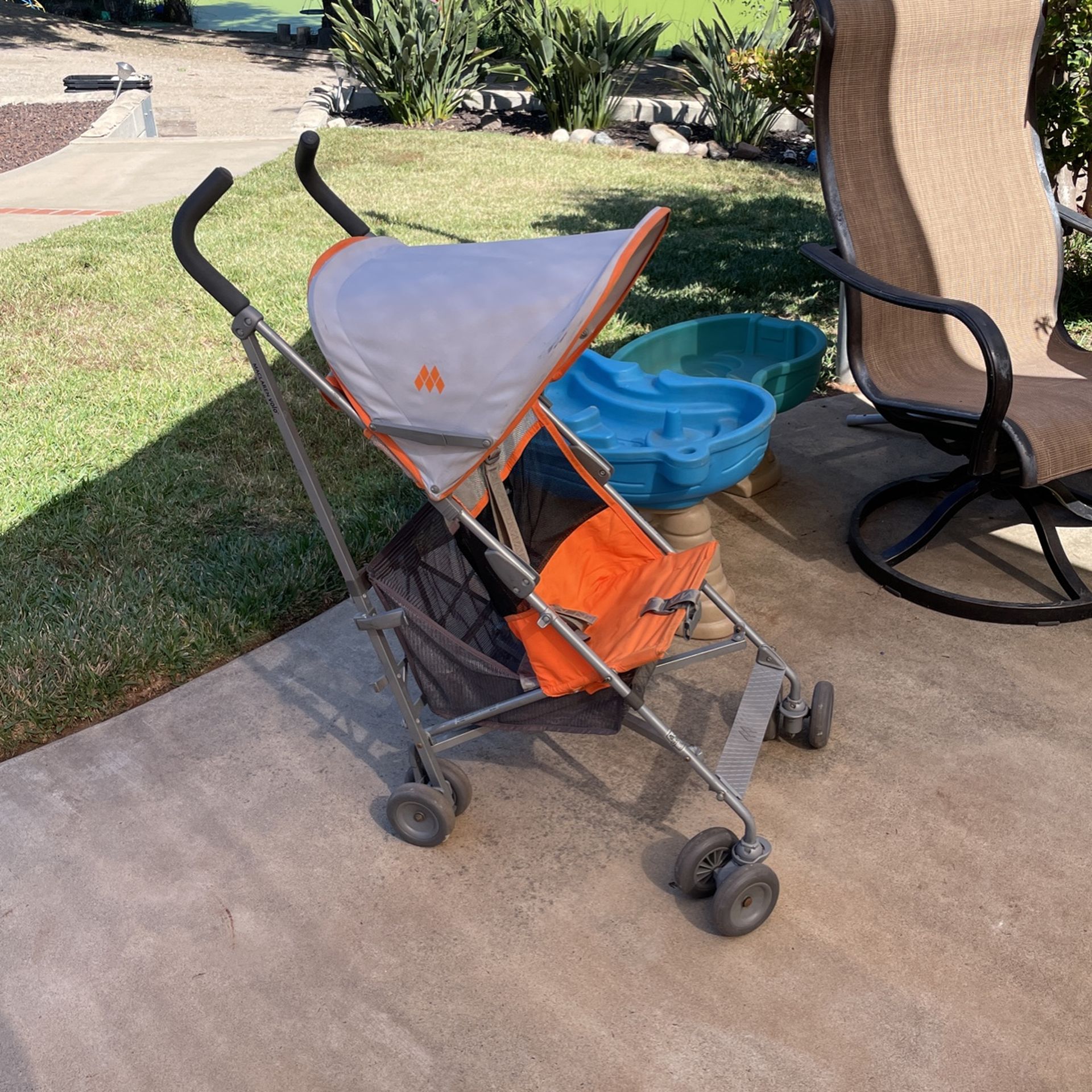 Maclaren Volo travel umbrella stroller