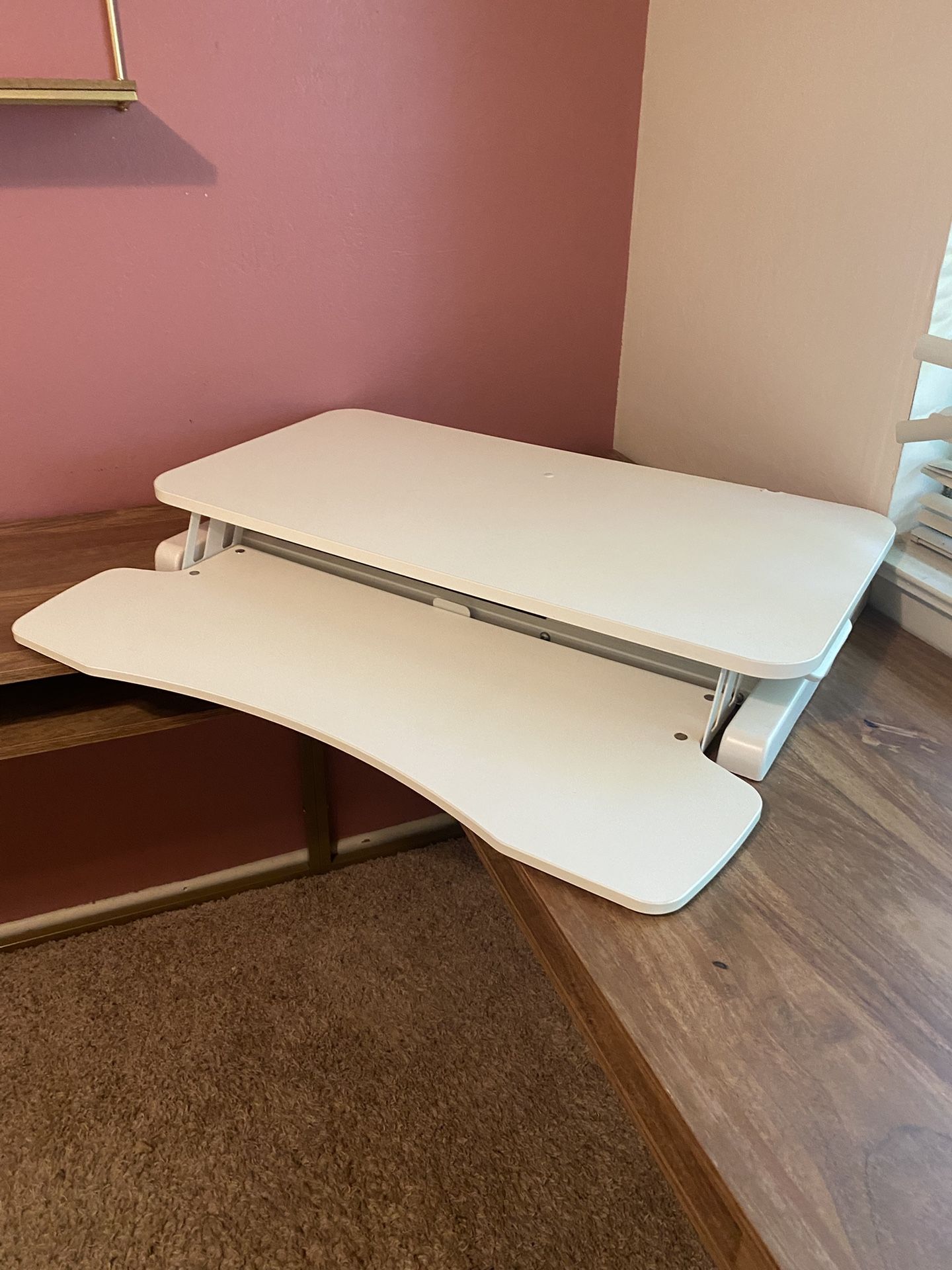 White Sit Stand Desktop