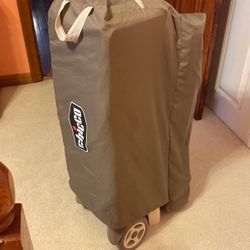 Chicco Pack And Play 