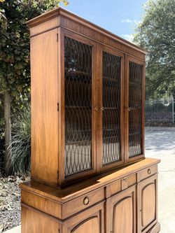 China Cabinet Display Cabinet by White Fine Furniture