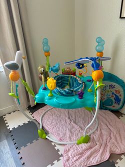 Nemo baby bouncer