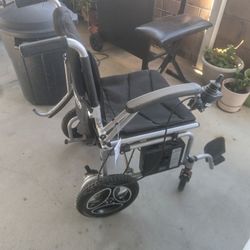 Brand New ! Elect Wheel Chair 