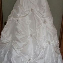 Used wedding dress