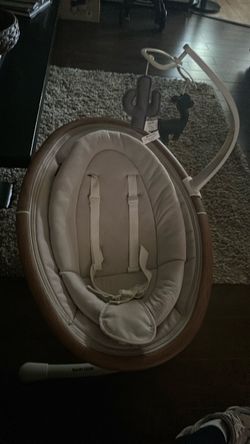 Maxi-Cosi Baby Cassia Swing