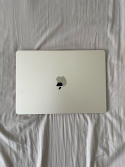 MacBook Air 2022 M2