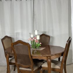 Vintage BROYHILL Extendable Dining Table with 4 Cane Back Chairs