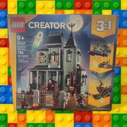 Lego Creator 3-in-1 Haunted Mansion 31167 Set