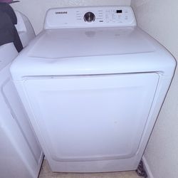 7.2 cu ft Samsung Dryer