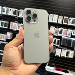 iPhone 15 Pro Max 256GB Unlocked