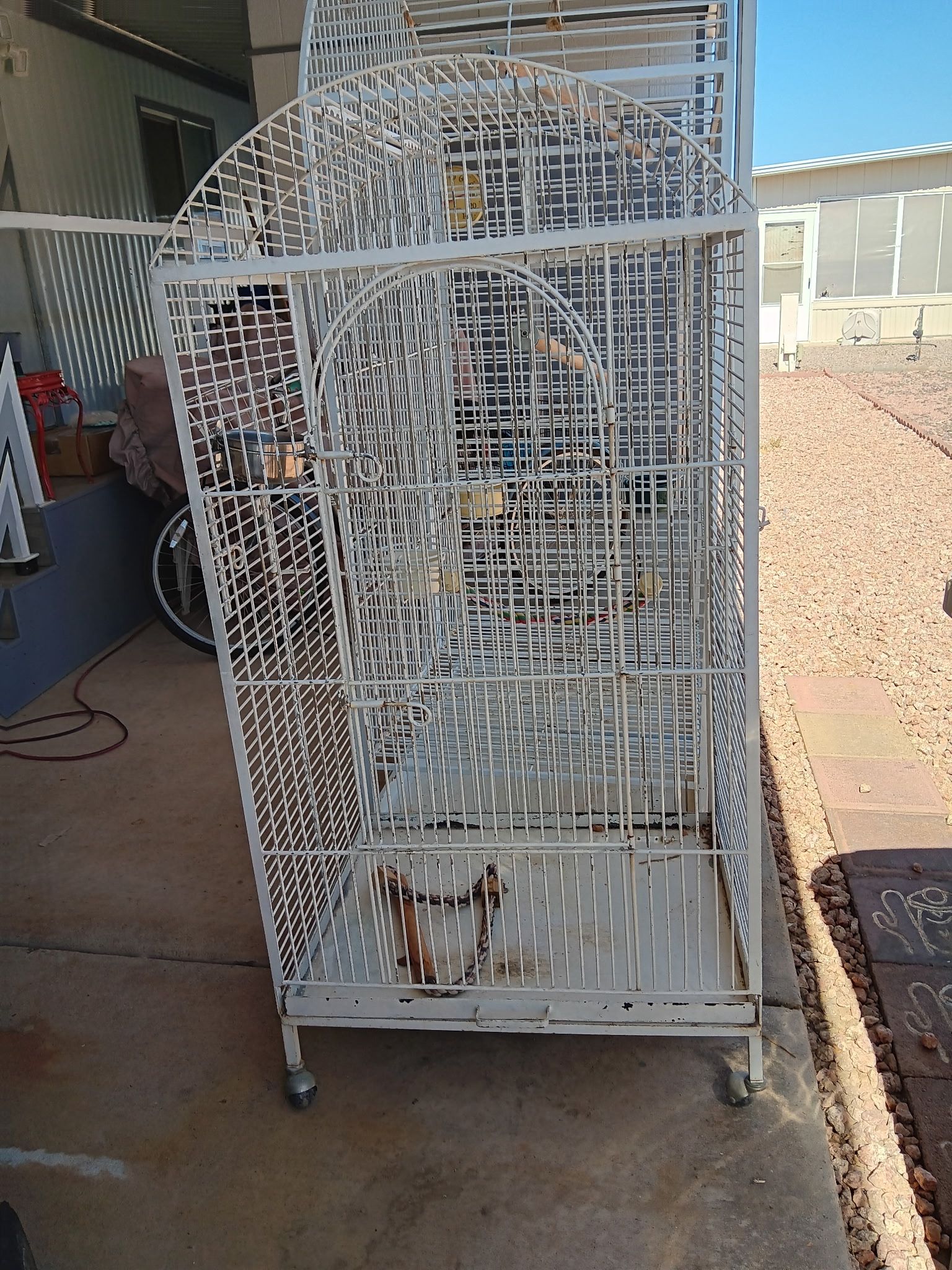 2 Bird Cages