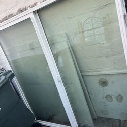 Large window $20