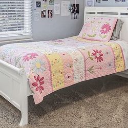 Twin Panel Bed - Excellent Condition 