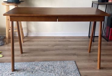 Mid-Century Style Wooden Desk with 2 Drawers – Great Condition!