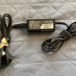 Toshiba Laptop Charger 