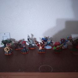 Skylanders Giants Bundle (READ DESCRIPTION FOR PRICES)