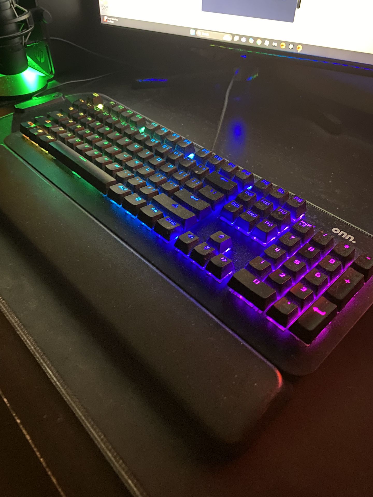 Onn mechanical Gaming Keyboard