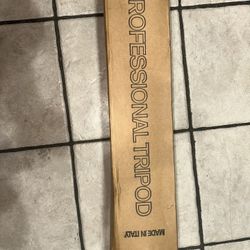 Professional Camera Tripod