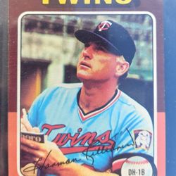 Vintage 1975 Topps Harmon Killebrew Mini Baseball Card  640 - Rare