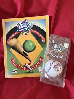1998 World Series San Diego Padres/New York Yankees Official  Program & Baseball