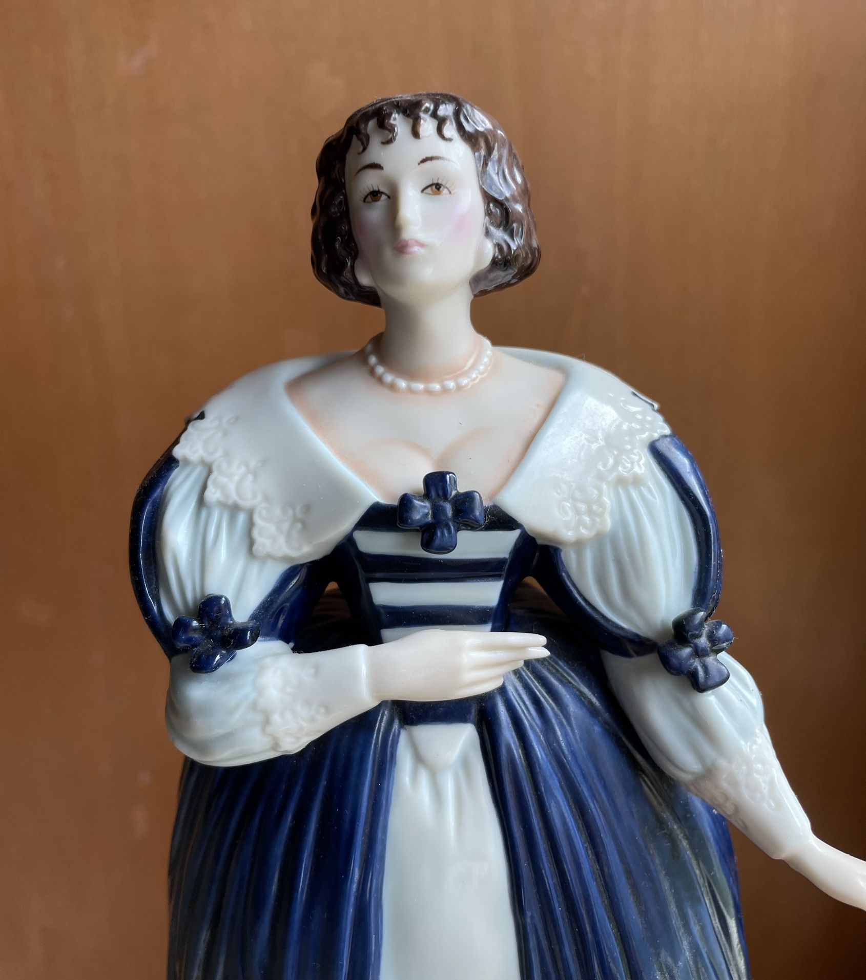 Henrietta The Pavane - 1984 - Franklin Porcelain