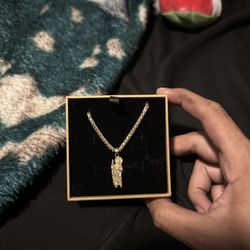  San Judas Gold Chain 