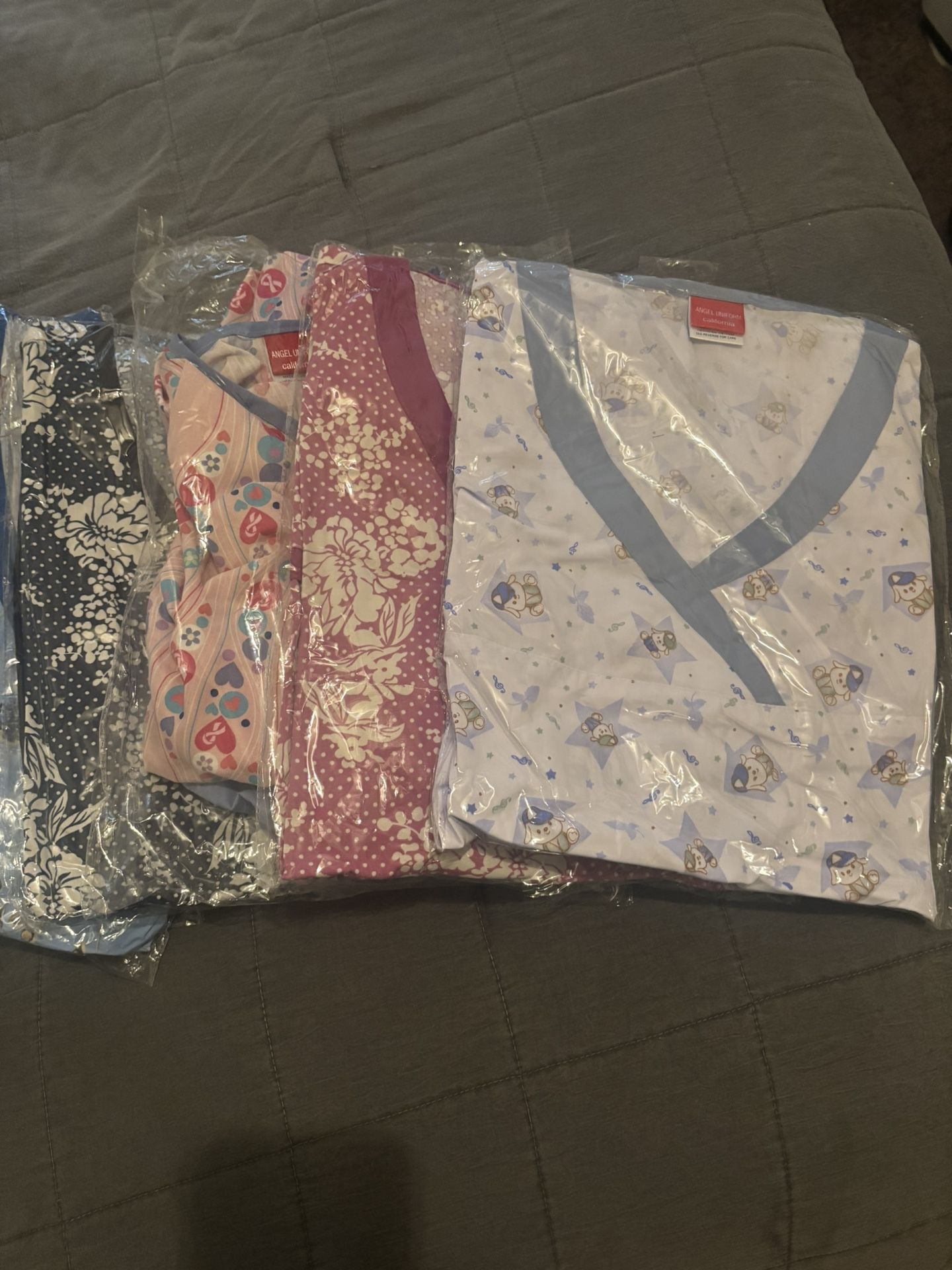 Large Scrubs For Woman