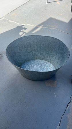 Beverage Holder Large Metal