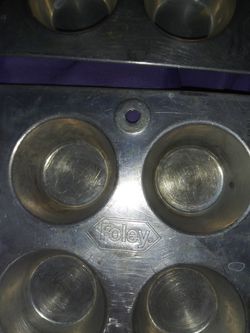 2 Nesting Mini Muffin Cupcake Pans Tins Aluminum Mirro Foley Vtg Bakeware Thumbnail