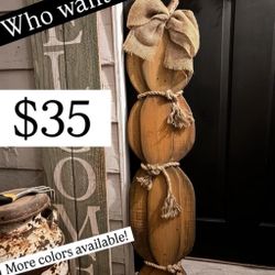 Stacked Pumpkin Decor