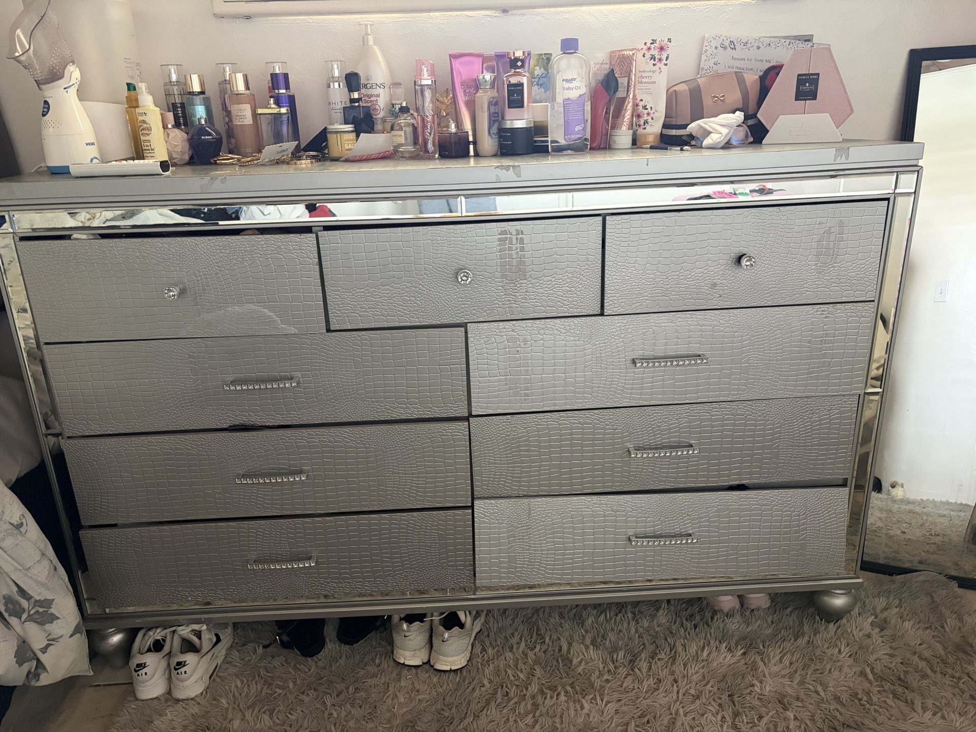 Dresser & Head Board