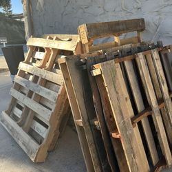 Crates/Palettes For Free
