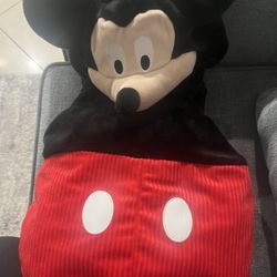 Halloween Costumes 