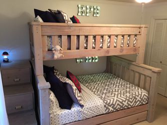 Bunk beds loft beds twin over full
