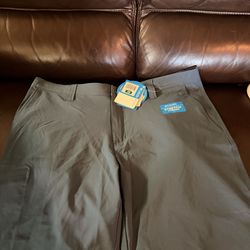 Men’s shorts size 38 new