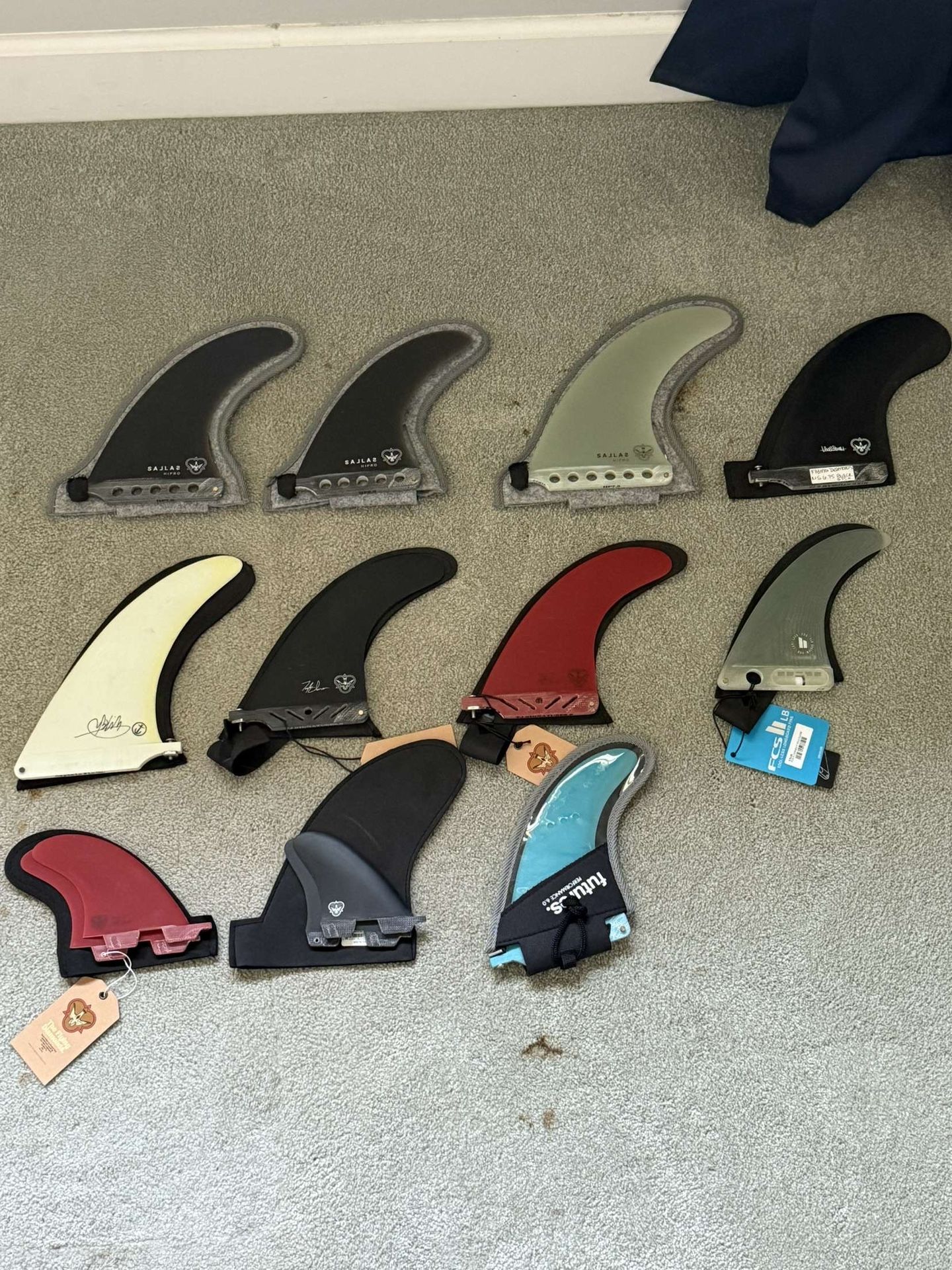 Assorted Surfboard Fins - FCS, Futures, and More!