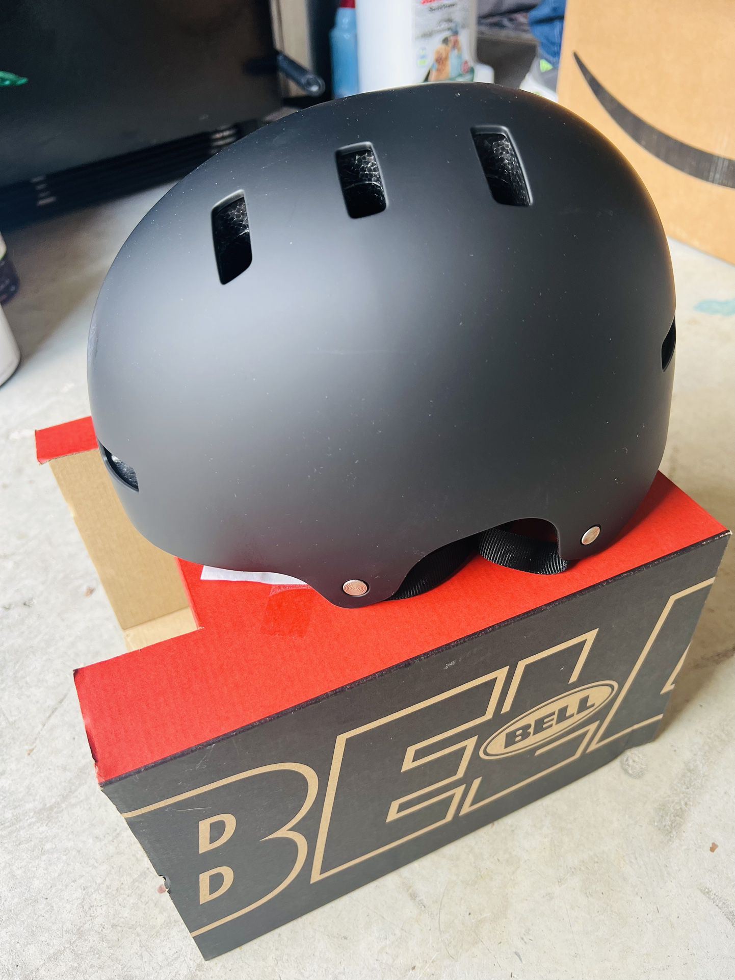 BELL Local Adult BMX Bike Helmet Brand New