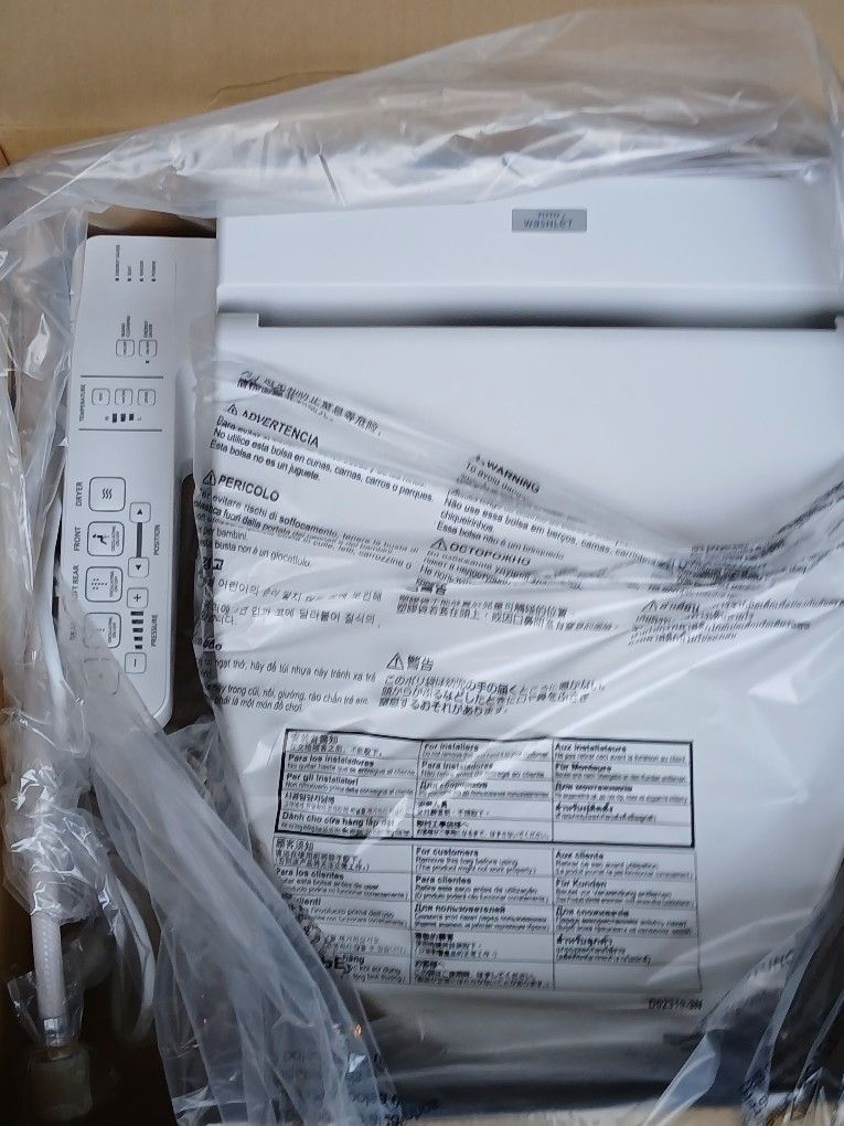 NEW TOTO WASHLET TOTILET SEAT