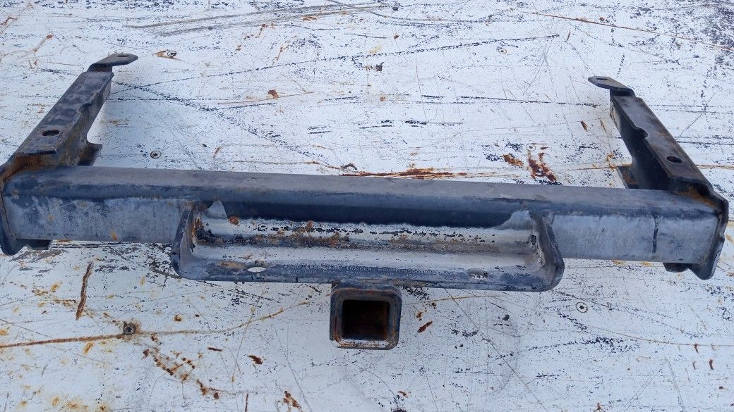 Trailer Tow Hitch - 76-91 Chevy GMC Suburban