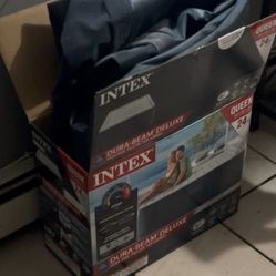 Queen air mattress