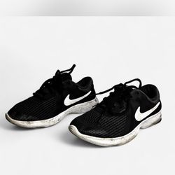 Nike black trainers #sneakers #running