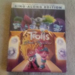 TROLLS BLU RAY AND DOWNLOAD 