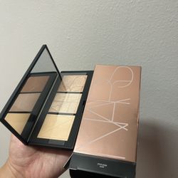 Nars Cheek Palette REVE SALE #8476 - Size 0.12 Oz. / 3.5 g x 3 New In Box