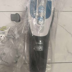 BLACK+DECKER HHVI315JO42 Cordless Hand Vacuum NEW