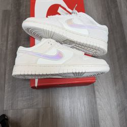 WMNS Nike dunk 8.5