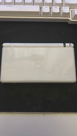 Nintendo DS Lite White Handheld Console