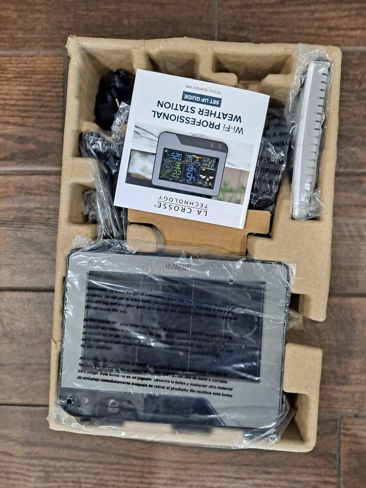 Wi-Fi Professional Weather Station