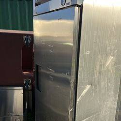 1 Door True stainless steel refrigerator